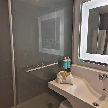 Novotel Bordeaux Centre Ville Esterno foto