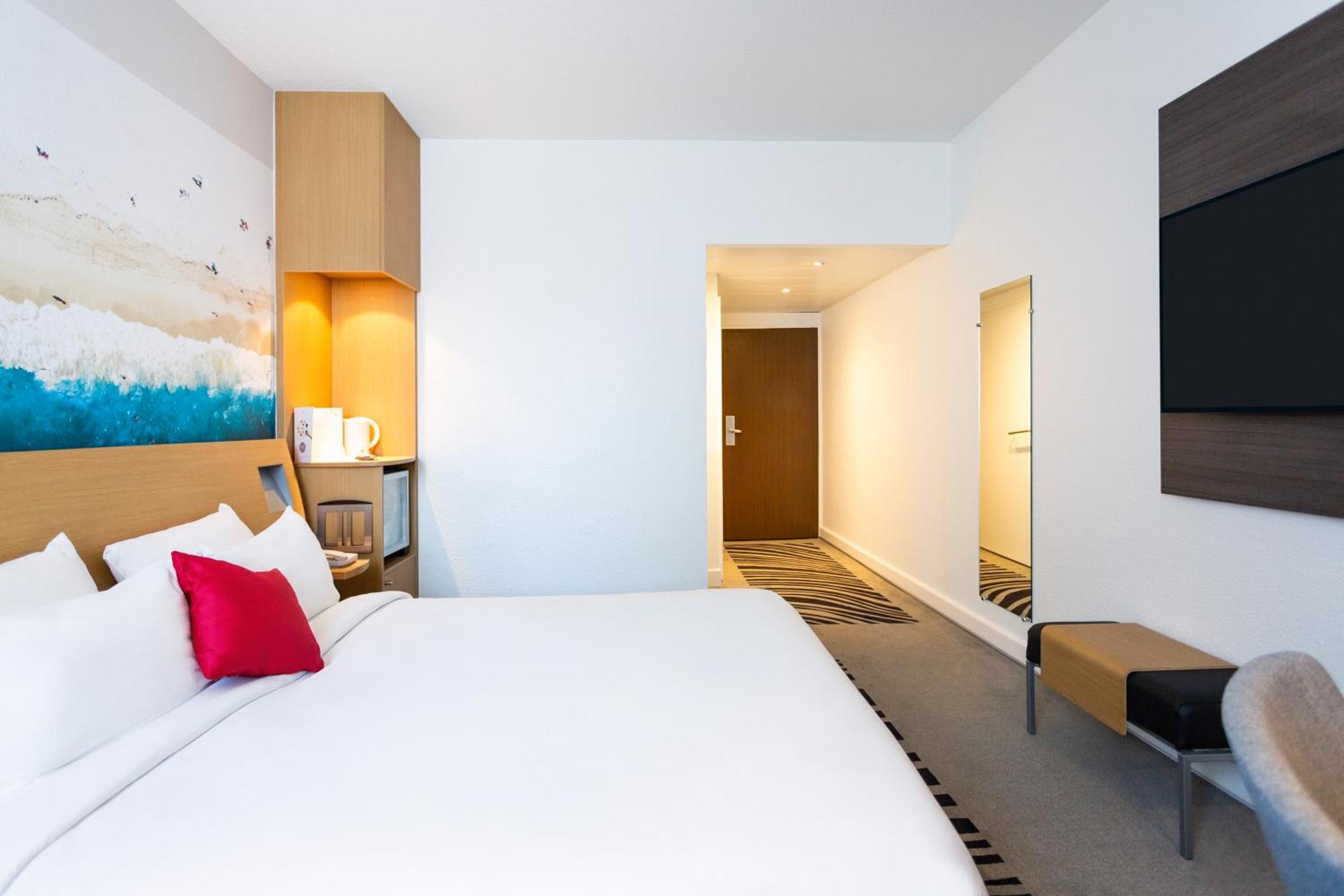 Novotel Bordeaux Centre Ville Esterno foto
